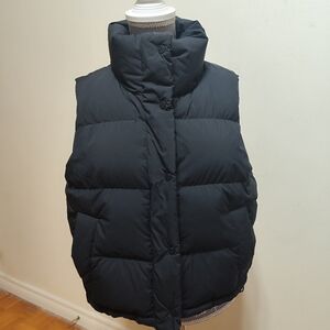 Lululemon Wunder Puff 600-Down-Fill Cropped Vest
